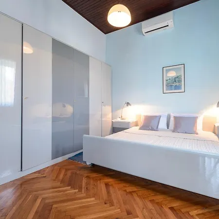 Guest house Lucia 3*